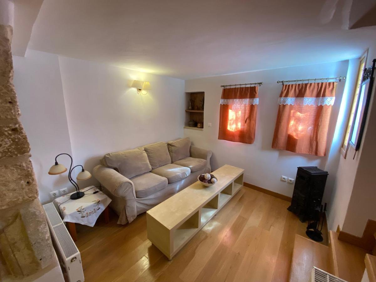 Pegasus House Hotel Corinth Kültér fotó